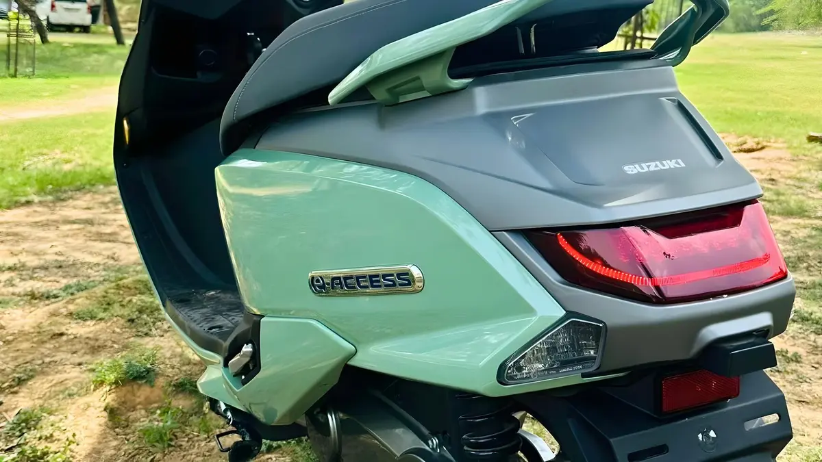 सुजुकी का नया इलेक्ट्रिक स्कूटर: बजट में ढाई घंटे चार्ज, 90 kmph स्पीड!