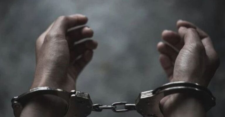 उज्जैन में पुलिस ने पकड़ा नशे का सौदागर, 1 किलो गांजा किया जब्त!