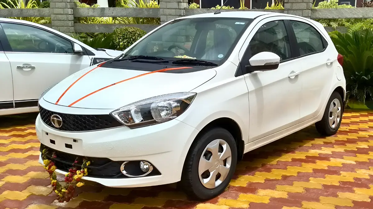 2025 Tata Tiago EV: सस्ती इलेक्ट्रिक कार में कमाल के फीचर्स और रेंज!